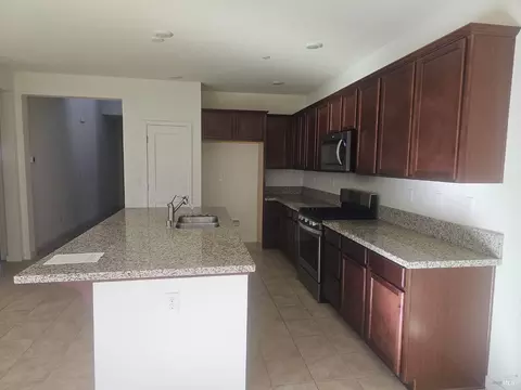 1085 Davidson Ct, Dixon, CA 95620 photo 6