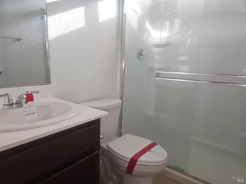 1085 Davidson Ct, Dixon, CA 95620 photo 4