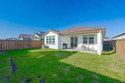 2085 Lark Way, Dixon, CA 95620 photo 27