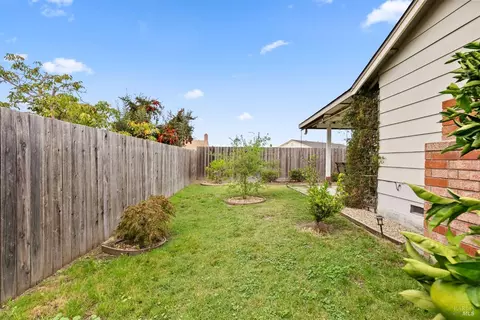 833 Tobin Dr, Vallejo, CA 94589 photo 25