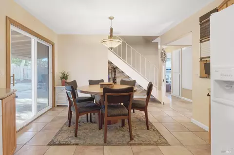 625 Devonshire Dr, Dixon, CA 95620 photo 5