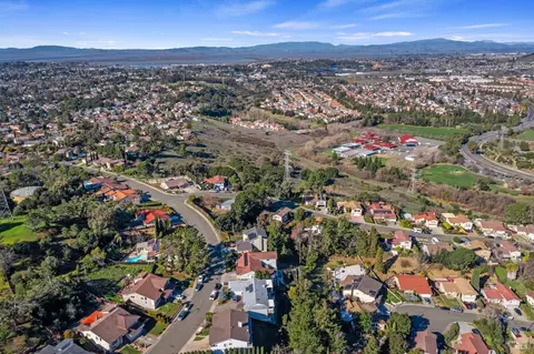 View/Area - 436 Temple Way, Vallejo, CA 94591 photo 7 of 9