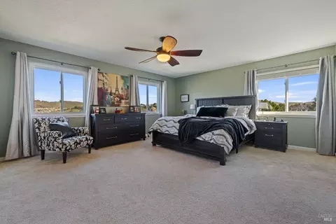 Bedroom - 436 Temple Way, Vallejo, CA 94591 photo 3 of 8