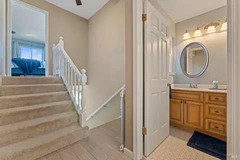 Entry Way - 436 Temple Way, Vallejo, CA 94591 photo 13 of 17