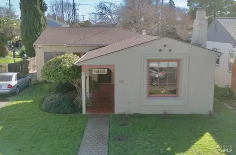 1457 Ohio St, Vallejo, CA 94590 photo 1