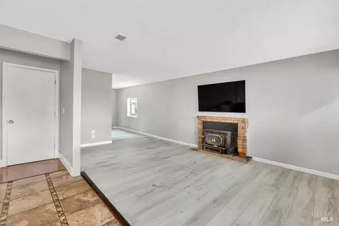 2260 Benet Ct, Fairfield, CA 94533 photo 3