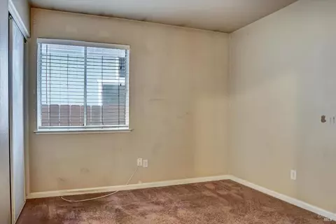 342 Zachary Dr, Vacaville, CA 95687 photo 7