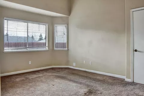 342 Zachary Dr, Vacaville, CA 95687 photo 15