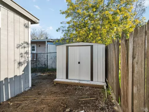 12 Evergreen Ave, Windsor, CA 95492 photo 7