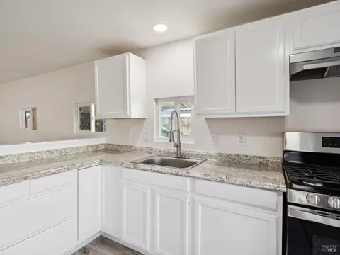 12 Evergreen Ave, Windsor, CA 95492 photo 23