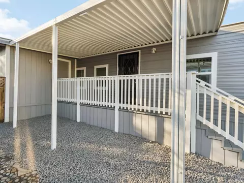 12 Evergreen Ave, Windsor, CA 95492 photo 4