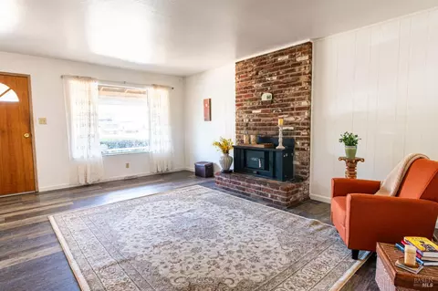 108 Curtis Dr, Vallejo, CA 94591 photo 3