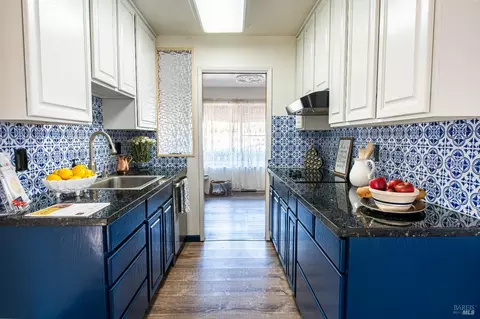 108 Curtis Dr, Vallejo, CA 94591 photo 5