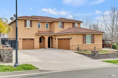 Exterior - 1456 Couples Cir, Fairfield, CA 94533 photo 12 of 16
