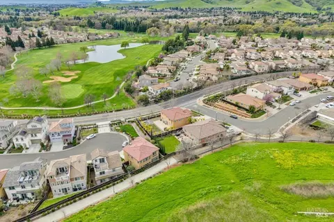 View/Area - 1456 Couples Cir, Fairfield, CA 94533 photo 1 of 5