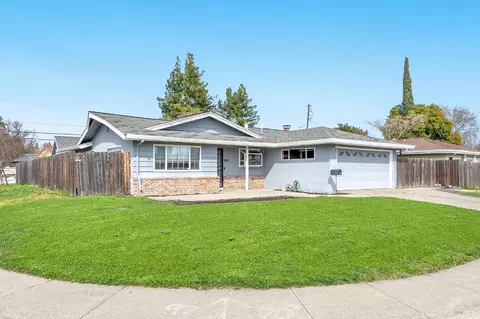 350 Amesbury Dr, Dixon, CA 95620 photo 1