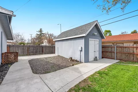 350 Amesbury Dr, Dixon, CA 95620 photo 23