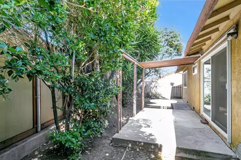 136 Evelyn Cir, Vallejo, CA 94589 photo 28