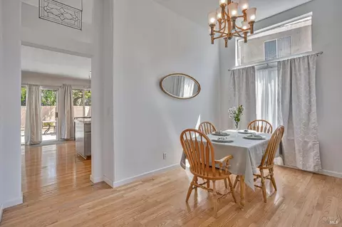 Dining - 255 Boulderidge Ct, Vacaville, CA 95688 photo 1 of 2