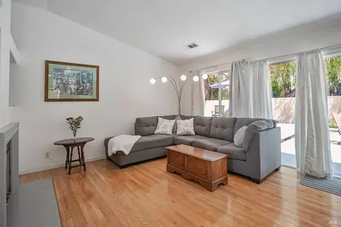 Living - 255 Boulderidge Ct, Vacaville, CA 95688 photo 2 of 2