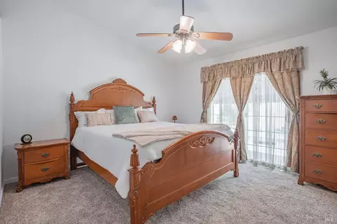 Bedroom - 255 Boulderidge Ct, Vacaville, CA 95688 photo 6 of 8