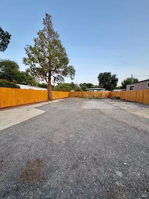 12845 Second St, Clearlake Oaks, CA 95423