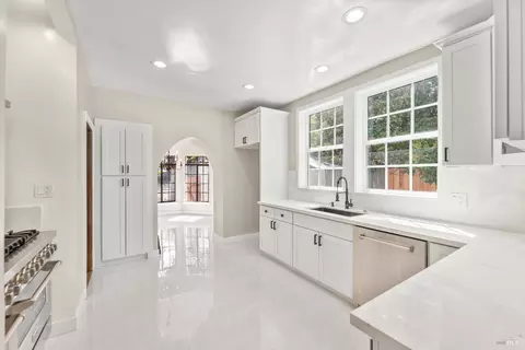 Kitchen - 290 E B St, Dixon, CA 95620 photo 1 of 5