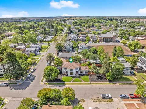 View/Area - 290 E B St, Dixon, CA 95620 photo 6 of 6