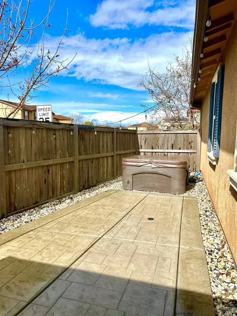 635 W Cherry St, Dixon, CA 95620 photo 41