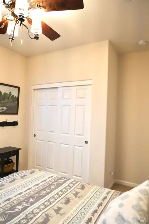 635 W Cherry St, Dixon, CA 95620 photo 18