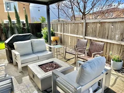 635 W Cherry St, Dixon, CA 95620 photo 38