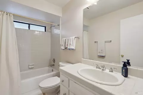 1145 Parkgreen Dr, Dixon, CA 95620 photo 20