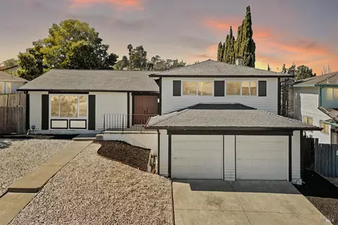 912 Locust Dr, Vallejo, CA 94591 photo 1