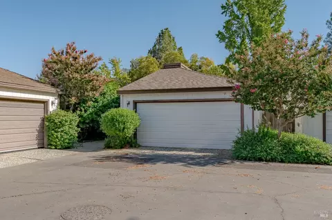 1340 Snowberry Ct, Dixon, CA 95620 photo 1