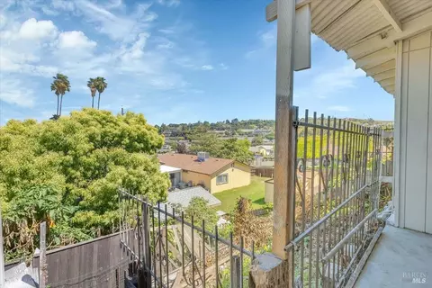 954 Grant St, Vallejo, CA 94590 photo 28