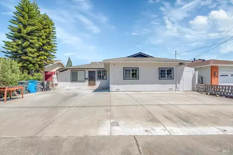 954 Grant St, Vallejo, CA 94590 photo 1