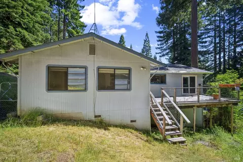2298 Otter Pl, Willits, CA 95490 photo 5