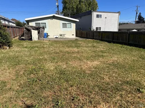 221 Evans Ave, Vallejo, CA 94590 photo 12