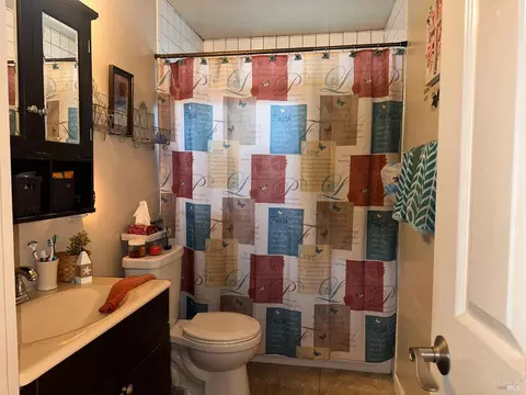221 Evans Ave, Vallejo, CA 94590 photo 9
