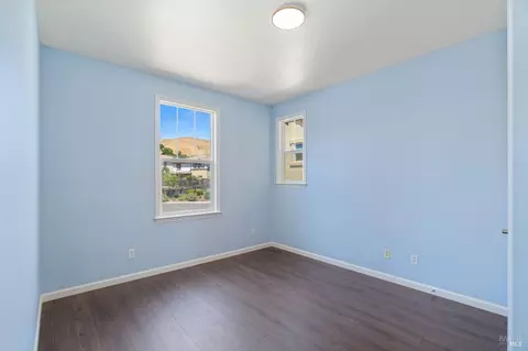Bedroom - 6638 Solitude Ct, Vallejo, CA 94591 photo 4 of 7