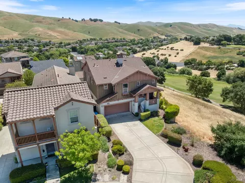 View/Area - 6638 Solitude Ct, Vallejo, CA 94591 photo 6 of 11