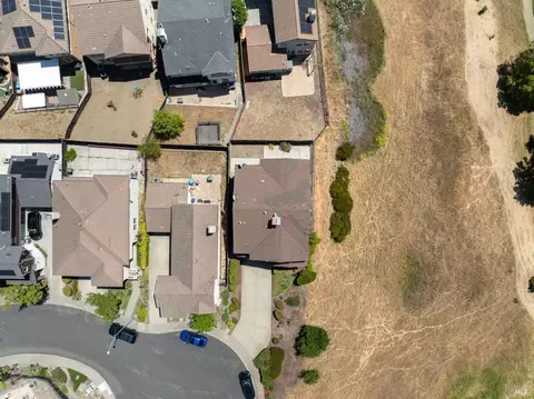 View/Area - 6638 Solitude Ct, Vallejo, CA 94591 photo 9 of 11