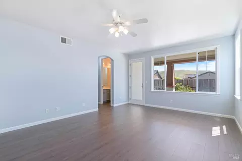 Living - 6638 Solitude Ct, Vallejo, CA 94591 photo 2 of 6
