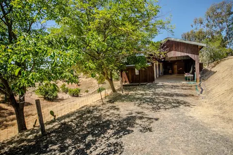 Exterior - 8621 Olive School Ln, Winters, CA 95694 photo 17 of 18