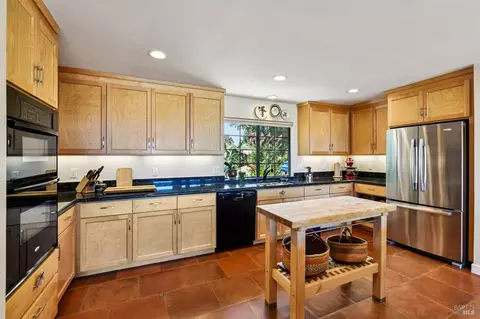 Kitchen - 8621 Olive School Ln, Winters, CA 95694 photo 4 of 6