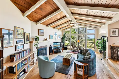 Living - 8621 Olive School Ln, Winters, CA 95694 photo 1 of 3