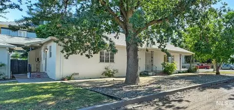 Exterior - 151 S Third St, Dixon, CA 95620 photo 2 of 12