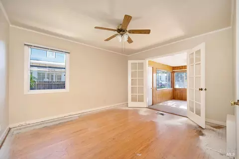 Living - 151 S Third St, Dixon, CA 95620 photo 4 of 5