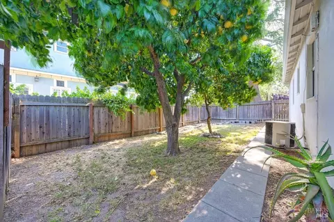 Exterior - 151 S Third St, Dixon, CA 95620 photo 5 of 12
