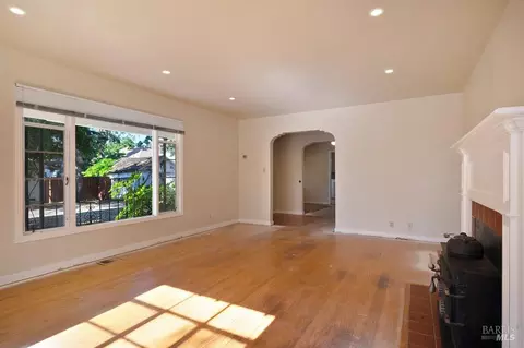 Living - 151 S Third St, Dixon, CA 95620 photo 3 of 5